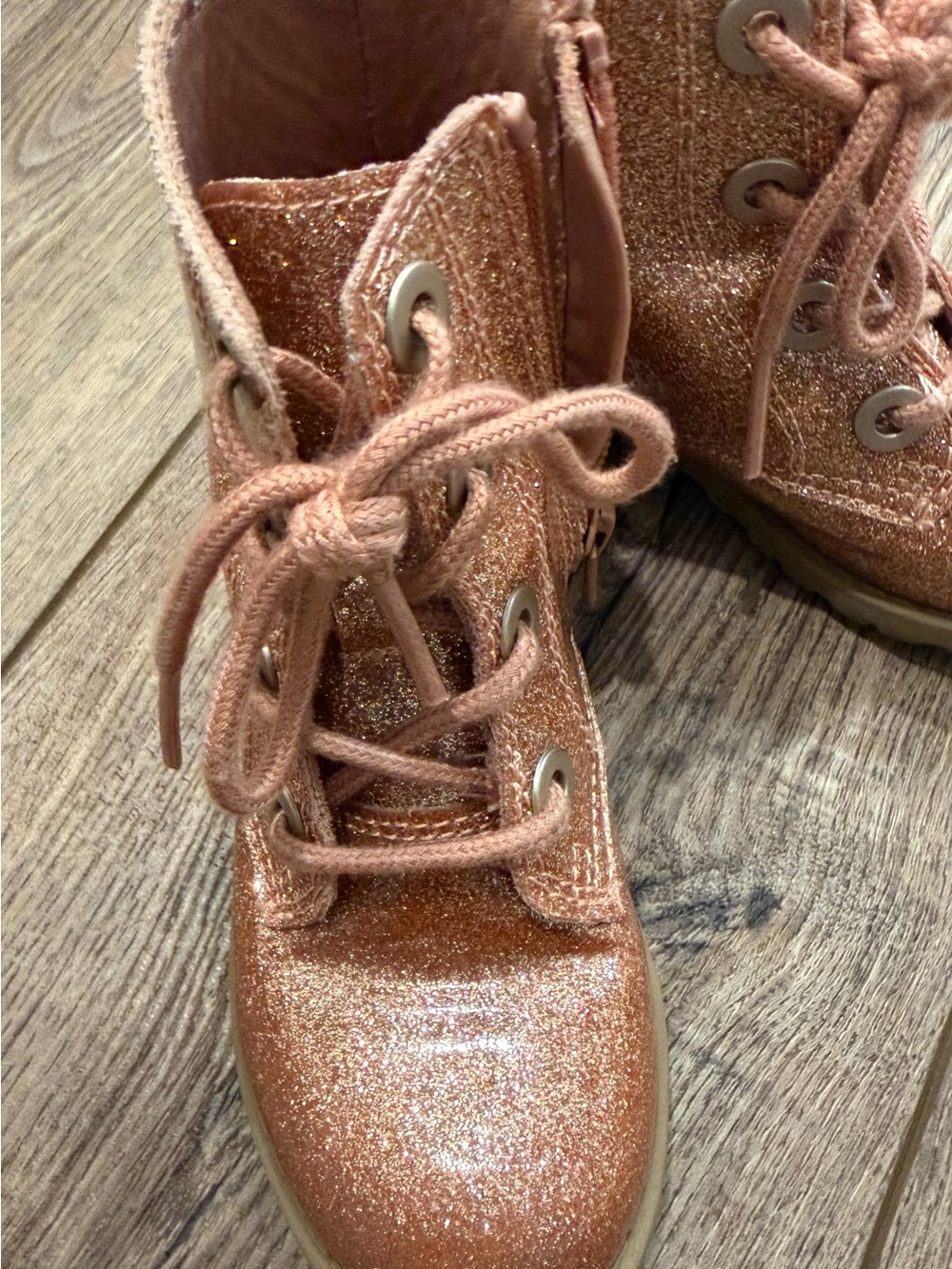 Old Navy Lace-Up Combat Boots Girls Fuschia Pink Glitter Size 8 - Picture 6 of 11